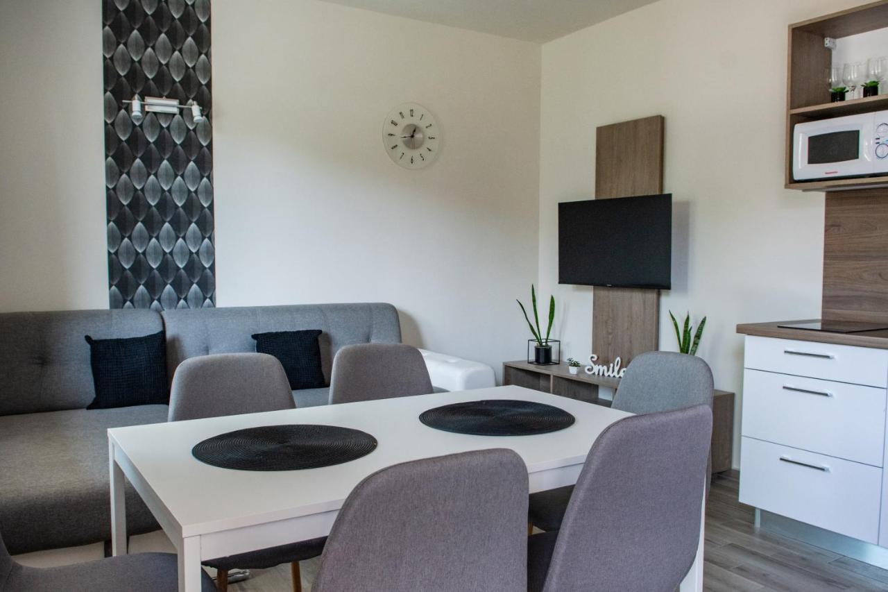 Tempo Apartman Siófok Exterior foto