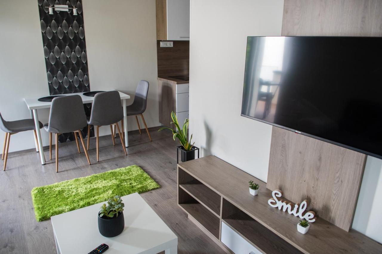 Tempo Apartman Siófok Exterior foto